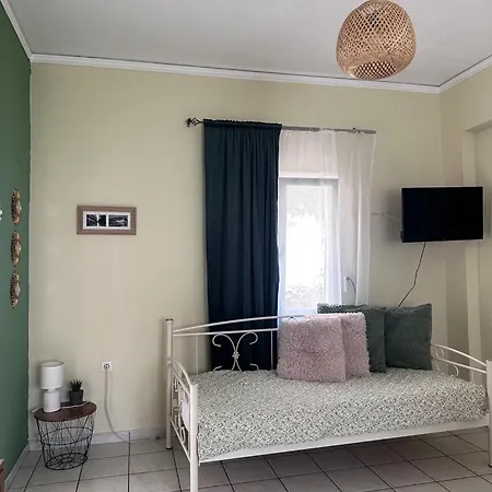 Theodora Corfu Апартаменты *